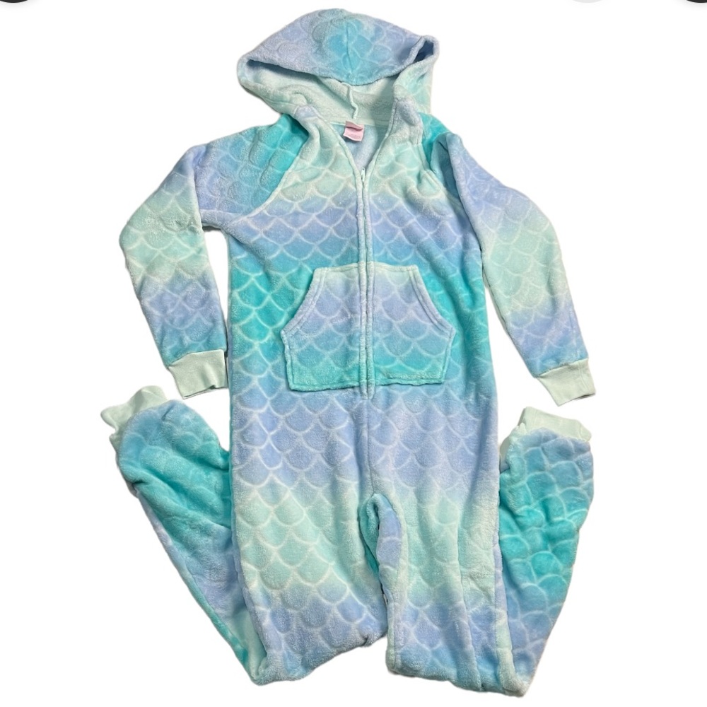 Girls Jammie’s Mermaid colors